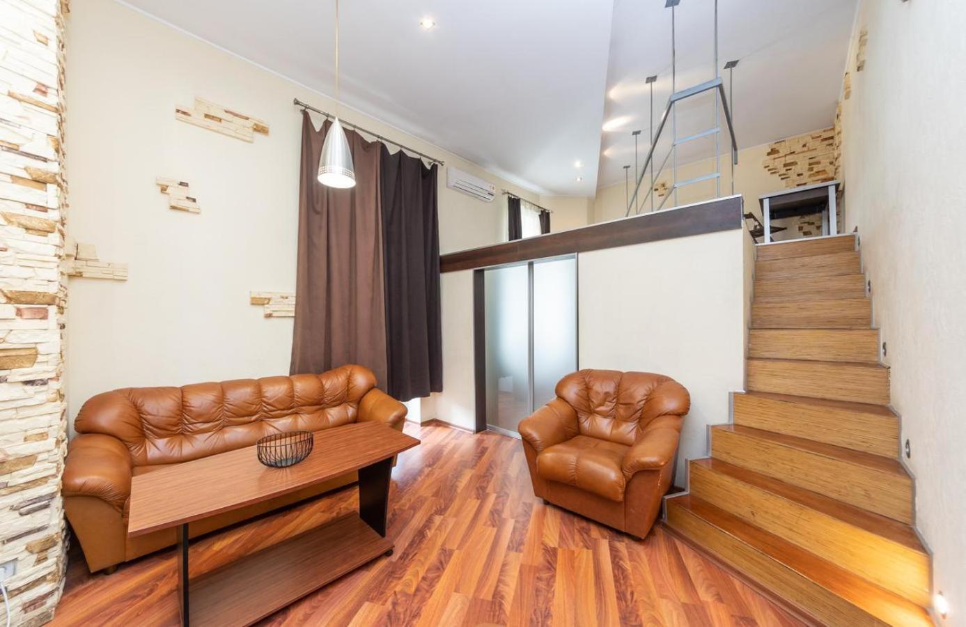 קייב Comfortable Apartment On Mikhaylovskiy Lane מראה חיצוני תמונה