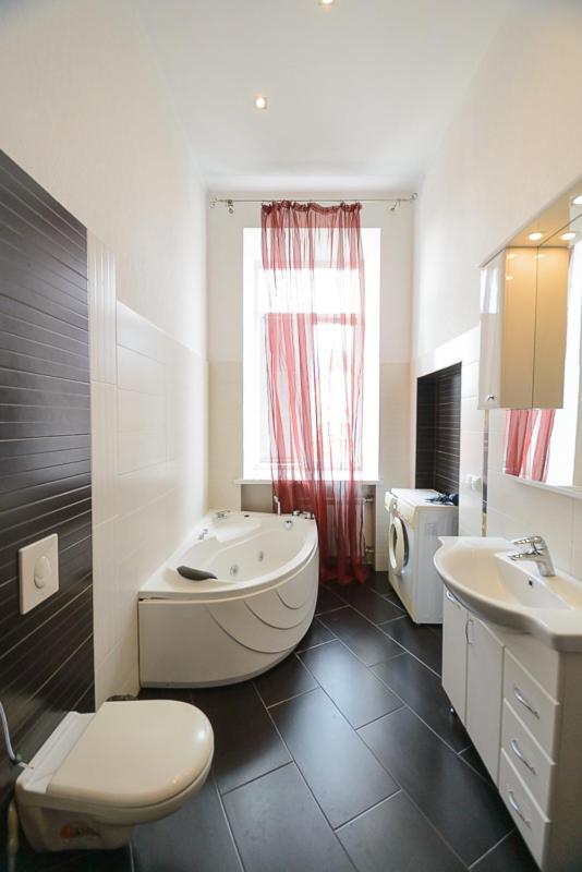 קייב Comfortable Apartment On Mikhaylovskiy Lane מראה חיצוני תמונה